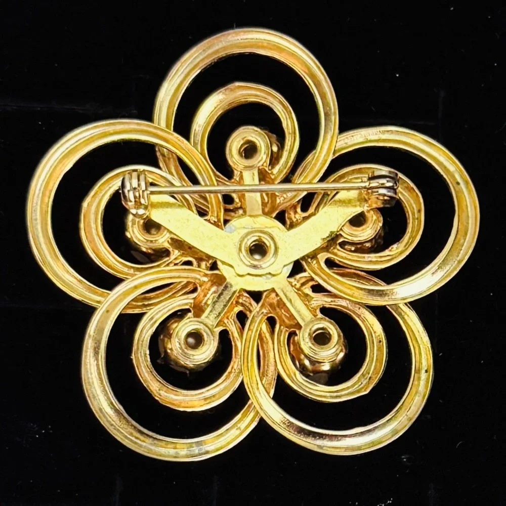 Vintage Goldtone Faux Pearl Flower Brooch Pin